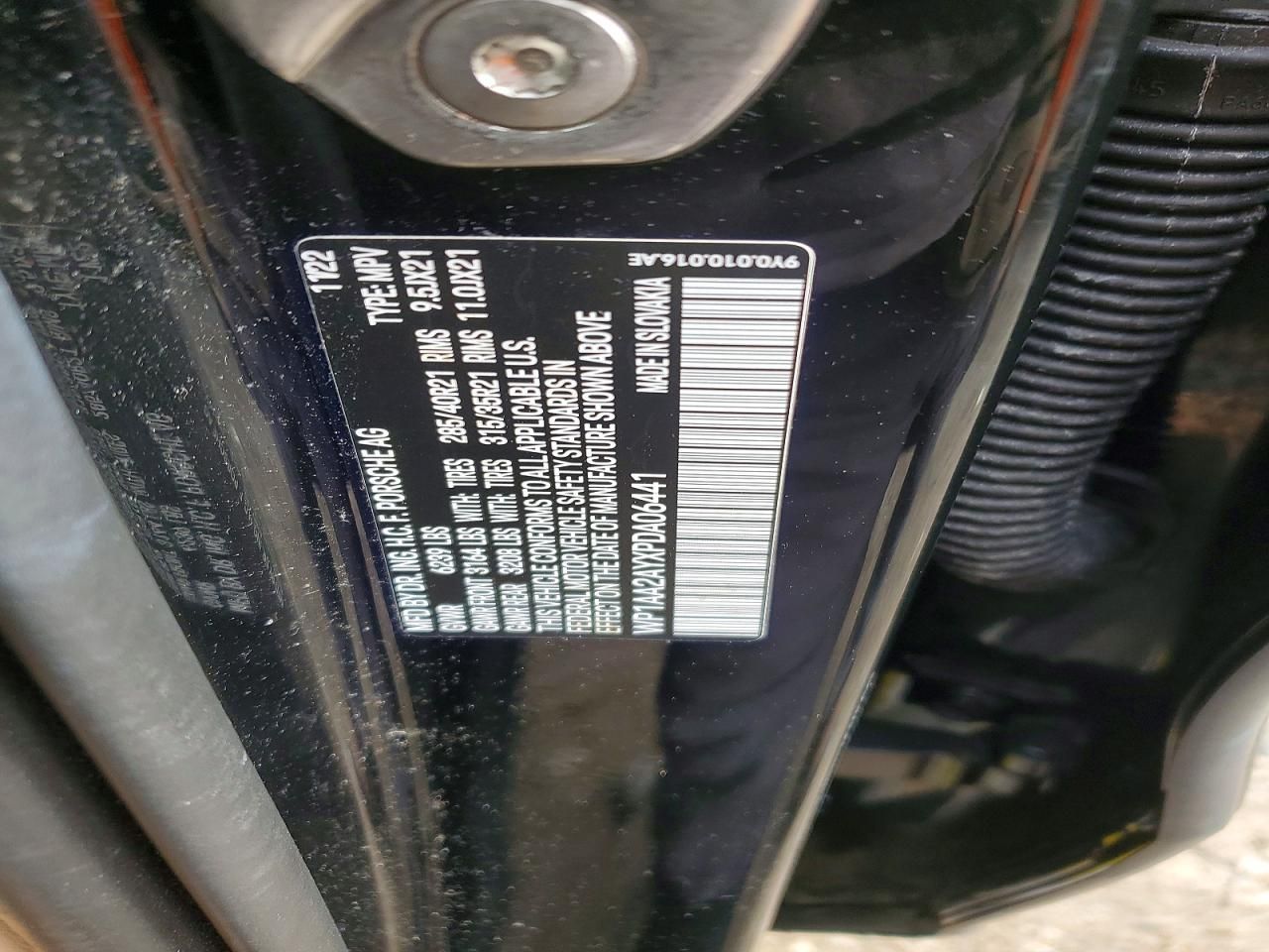 2023 Porsche Cayenne Base