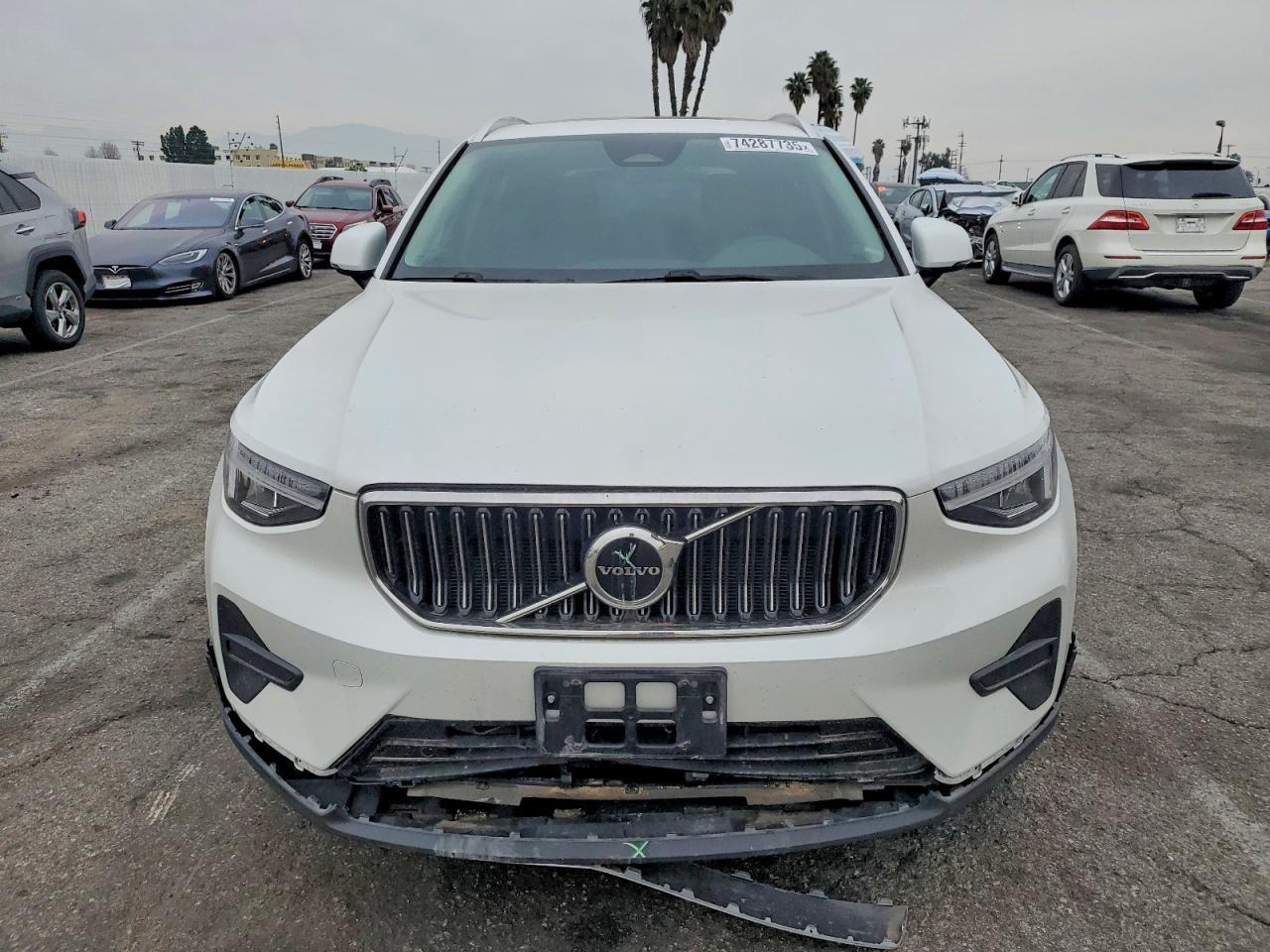 2025 Volvo Xc40 Core