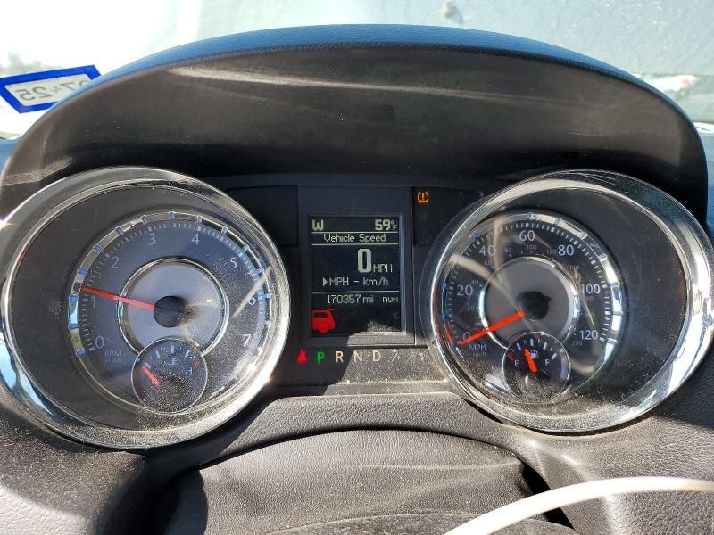 2016 Chrysler Town & Country Touring l