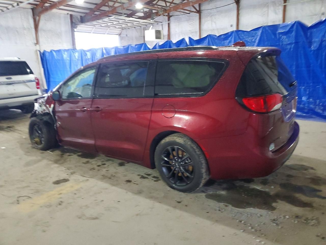 2020 Chrysler Pacifica Touring l