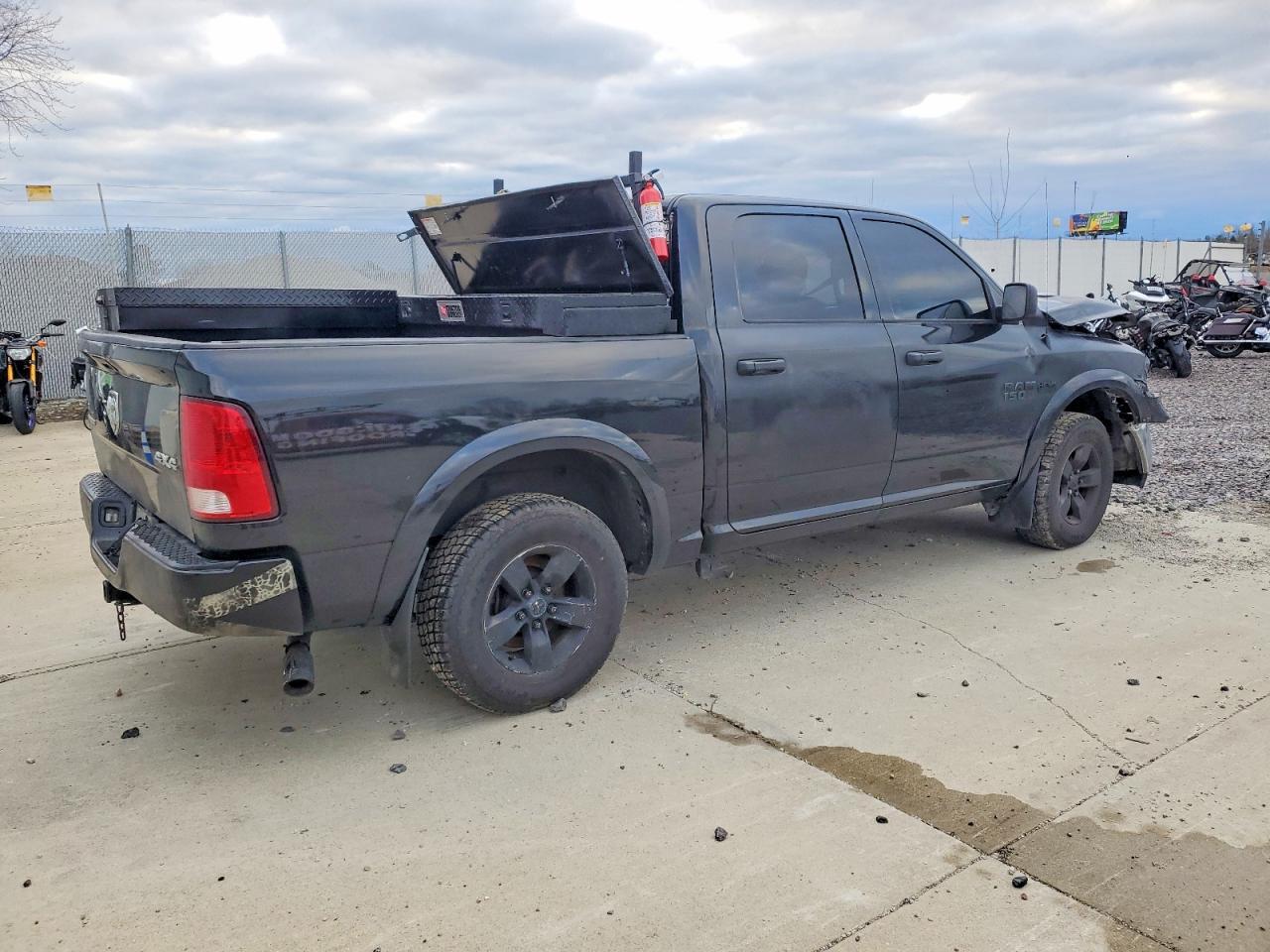 2018 Dodge RAM 1500 SLT