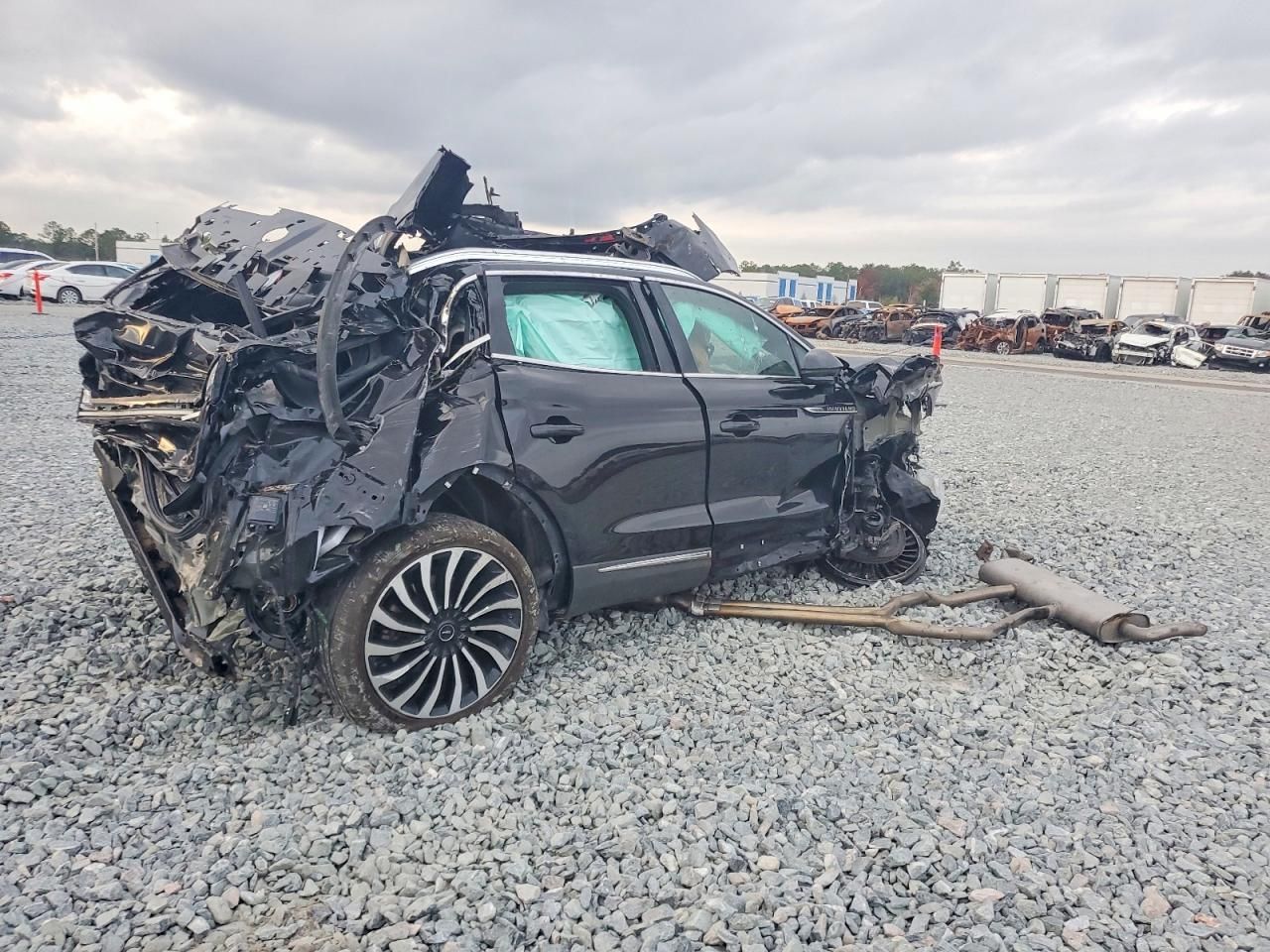 2022 Lincoln Nautilus Black Label