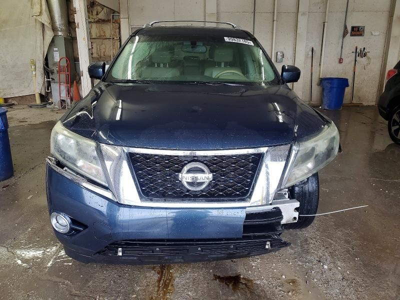 2013 Nissan Pathfinder s