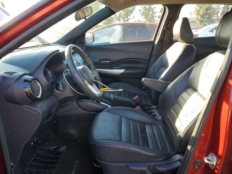 2019 Nissan Kicks s