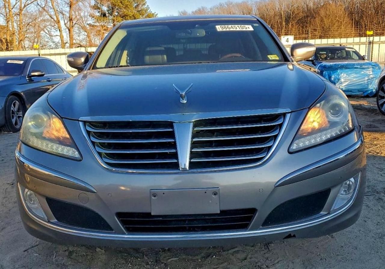 2012 Hyundai Equus Signature