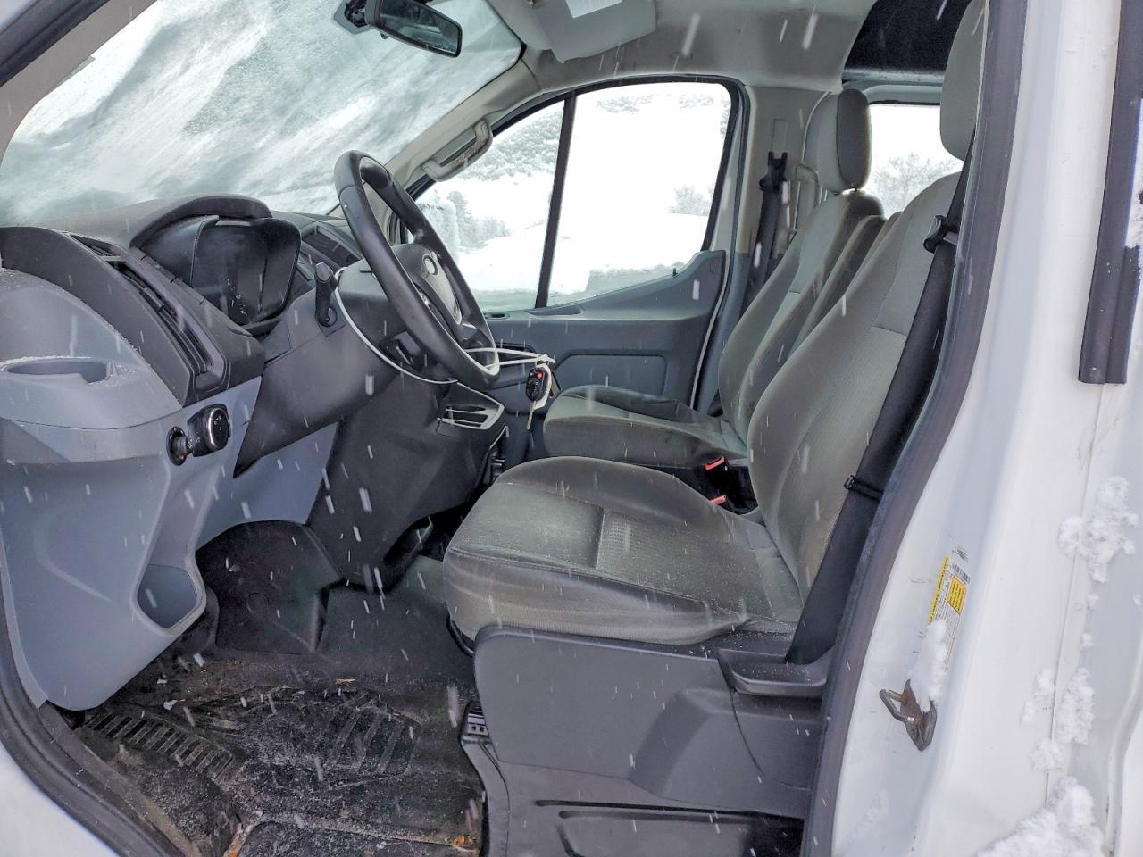 2016 Ford Transit 250 Delivery van