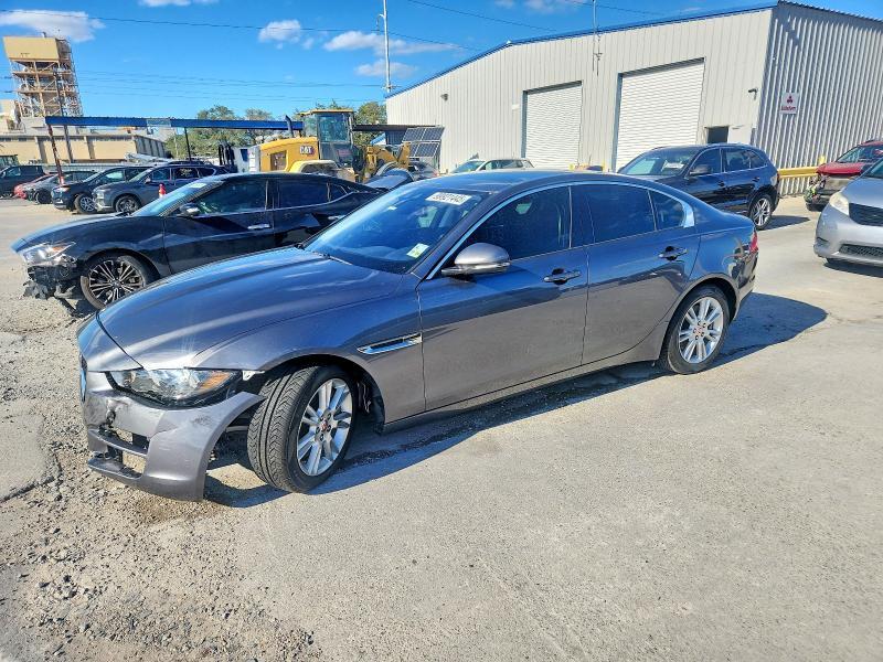 2017 Jaguar Xe Premium
