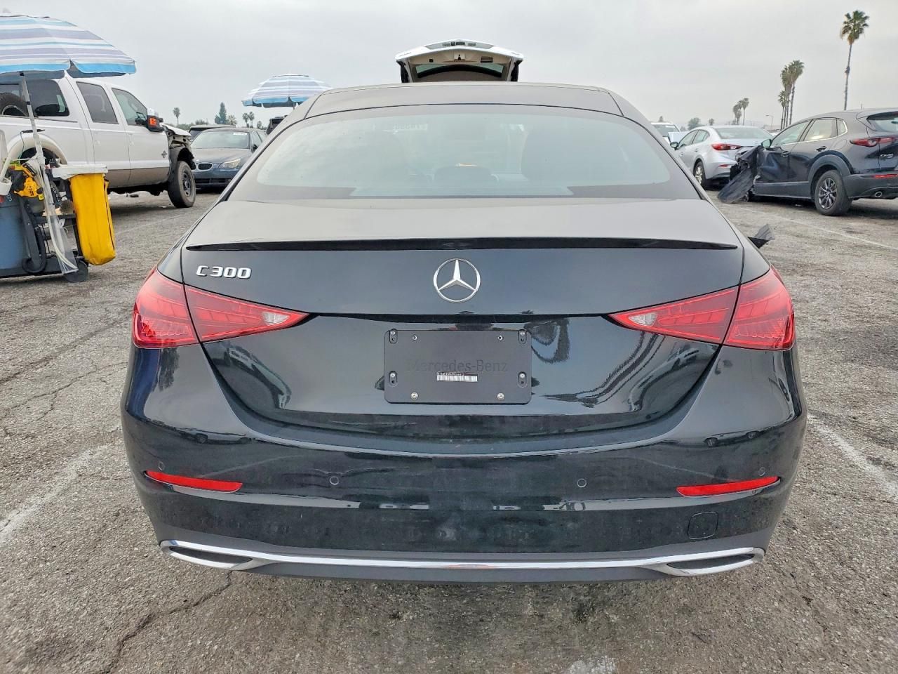 2025 Mercedes-Benz C300