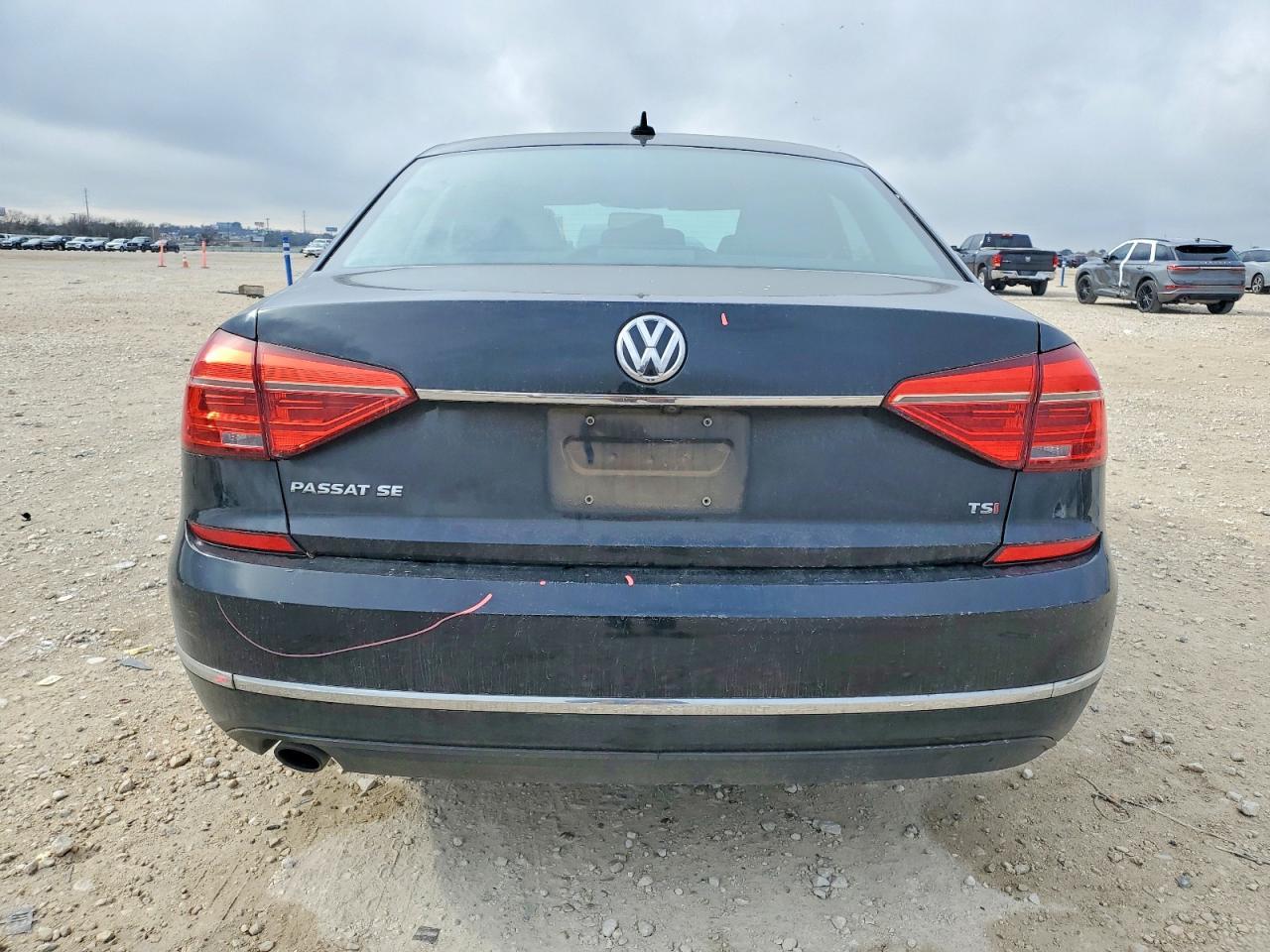 2016 Volkswagen Passat se