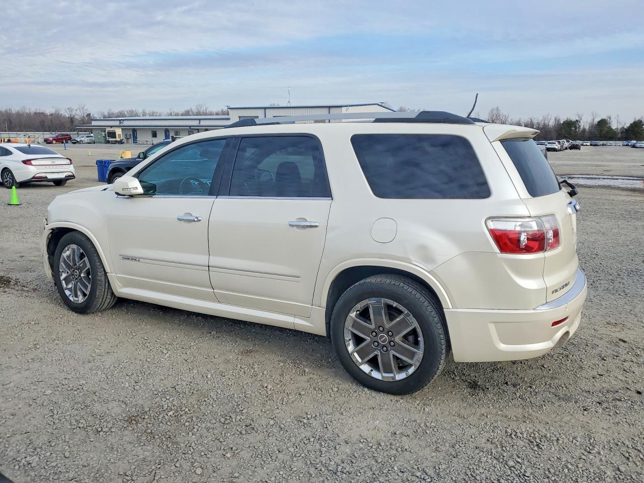2011 GMC Acadia Denali