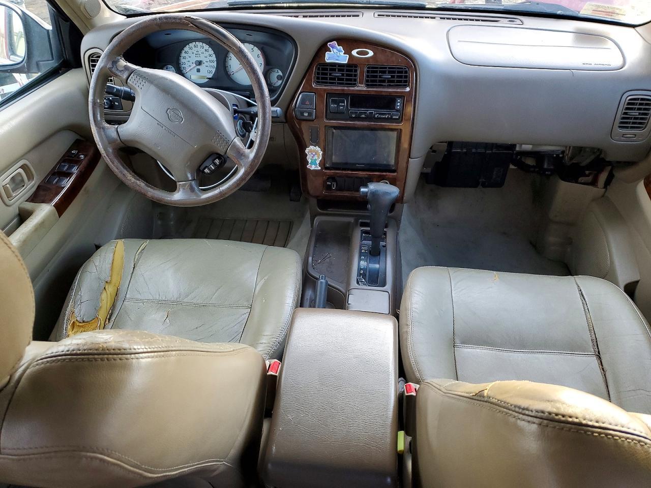 2000 Niss Pathfinder le