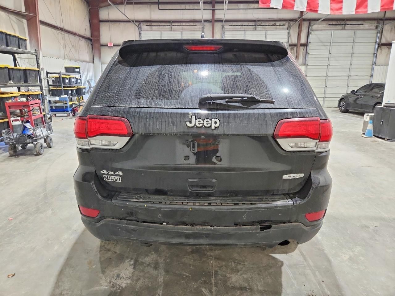 2020 Jeep Grand Cherokee Laredo