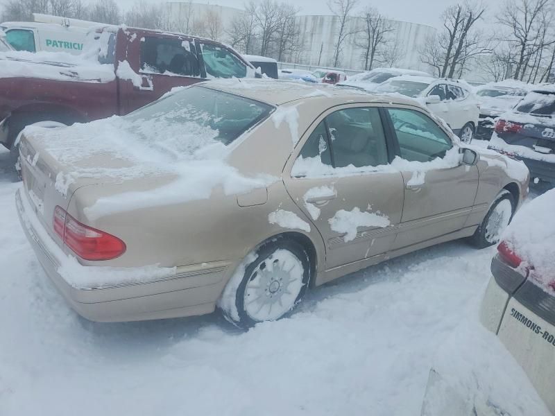 2000 Mercedes-Benz E 320 4matic