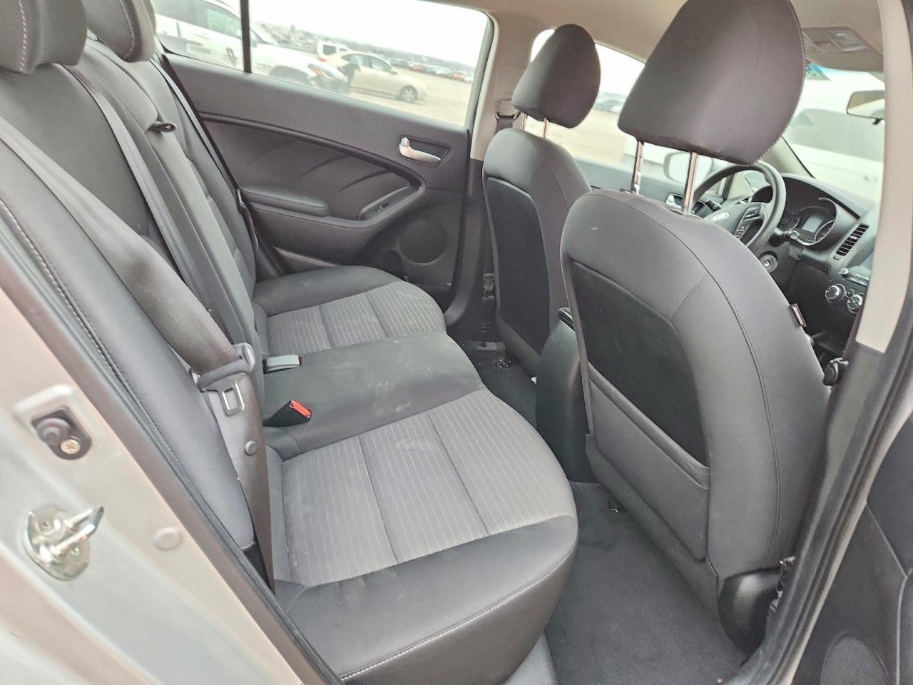 2018 KIA Forte lx