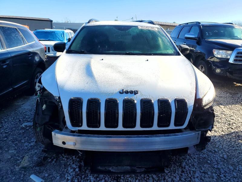 2017 Jeep Cherokee Sport