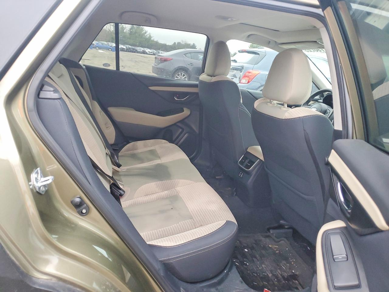 2024 Subaru Outback Premium