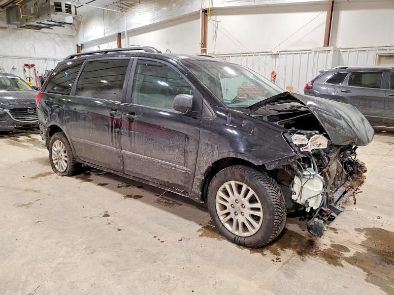 2009 Toyota Sienna le