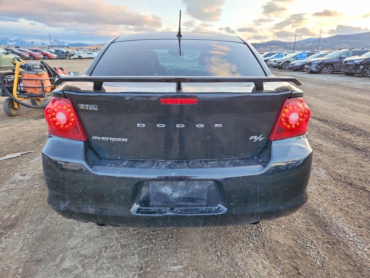 2013 Dodge Avenger R/T