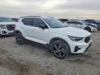 2024 Volvo Xc40 Core