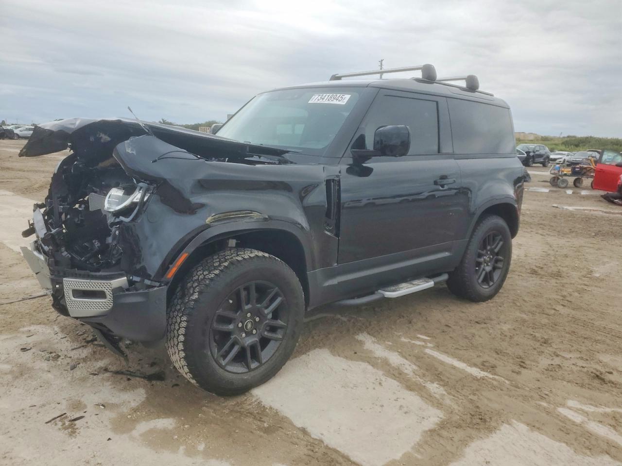 2023 Land Rover Defender 90 s