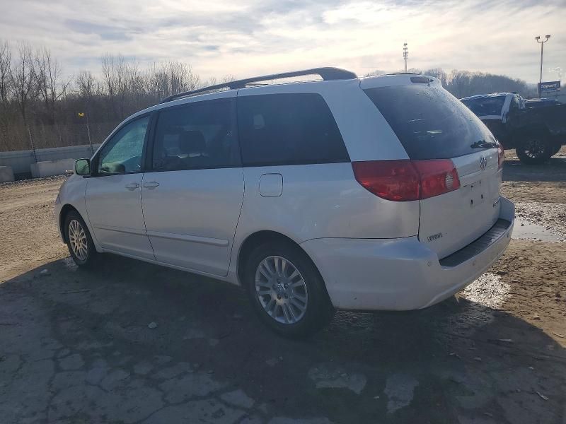 2007 Toyota Sienna xle