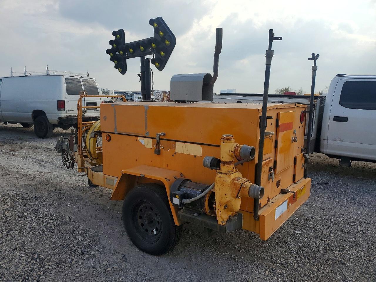 2001 Fenx 2001 Manhole Support Trailer