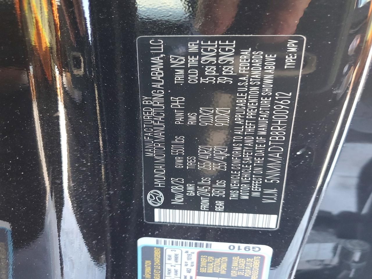 2024 Genesis Gv70 Base