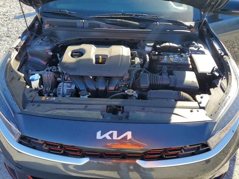 2024 KIA Forte gt Line