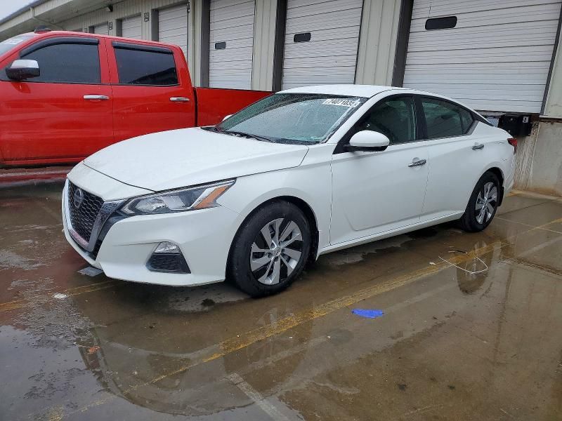 2019 Nissan Altima s