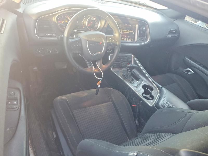 2016 Dodge Challenger sxt