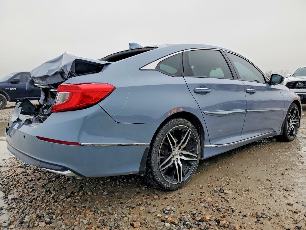 2022 Honda Accord Touring Hybrid