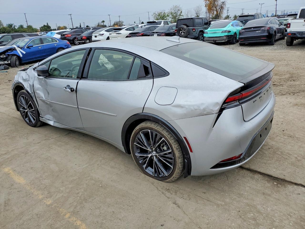 2024 Toyota Prius le