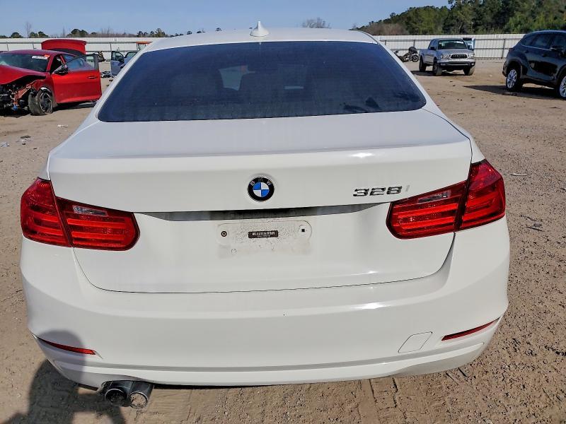 2013 BMW 328 i