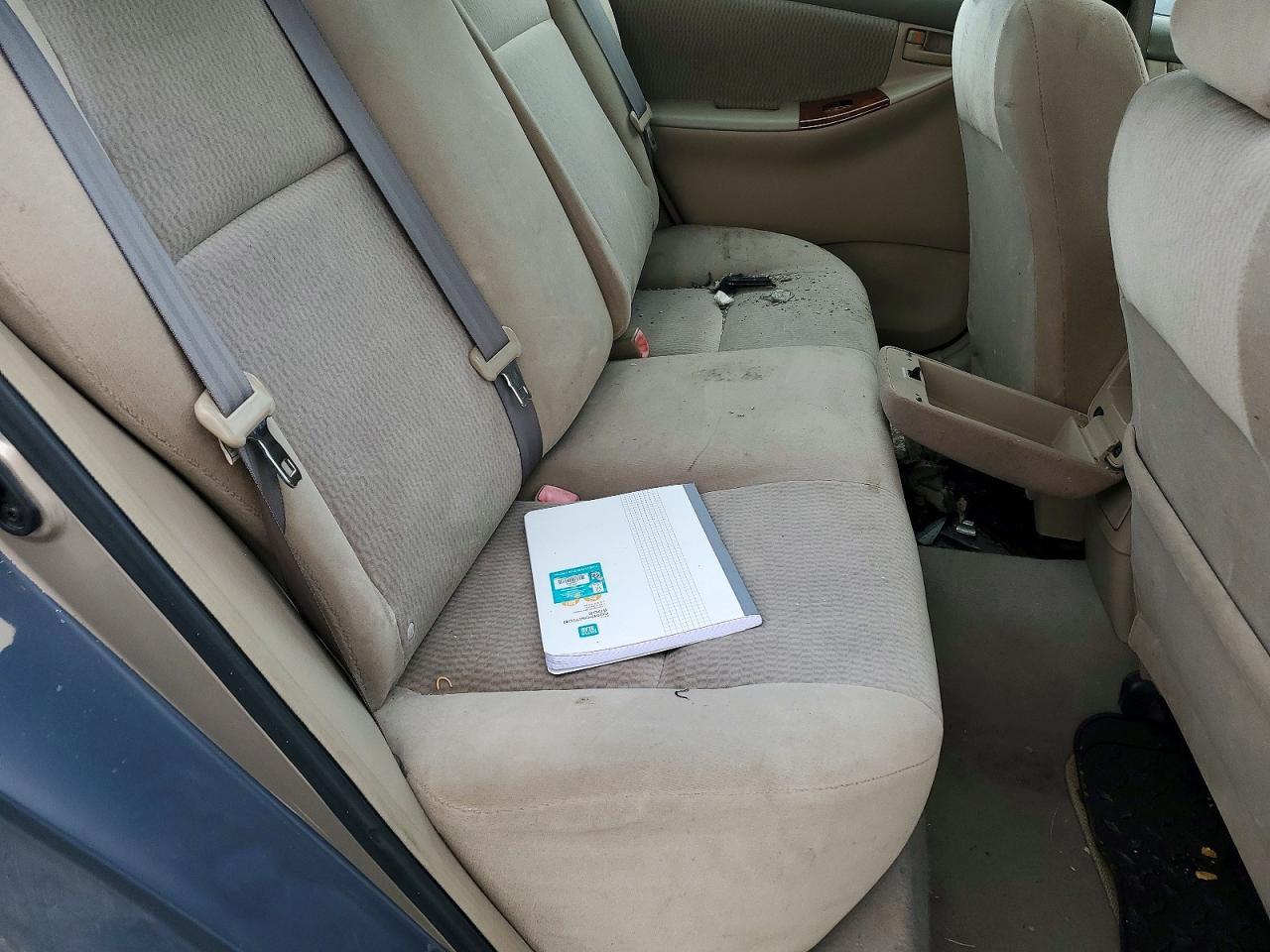 2005 Toyota Corolla ce