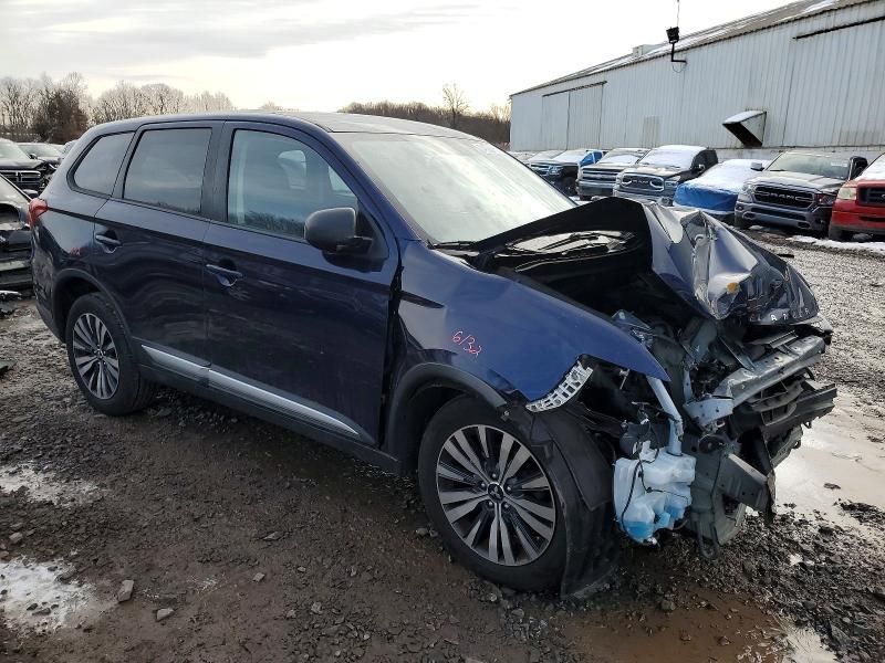 2020 Mitsubishi Outlander se