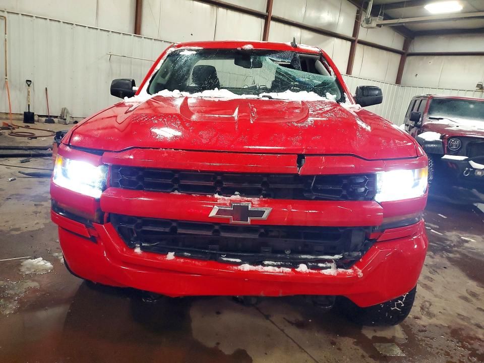 2017 Chevrolet Silverado K1500 Custom