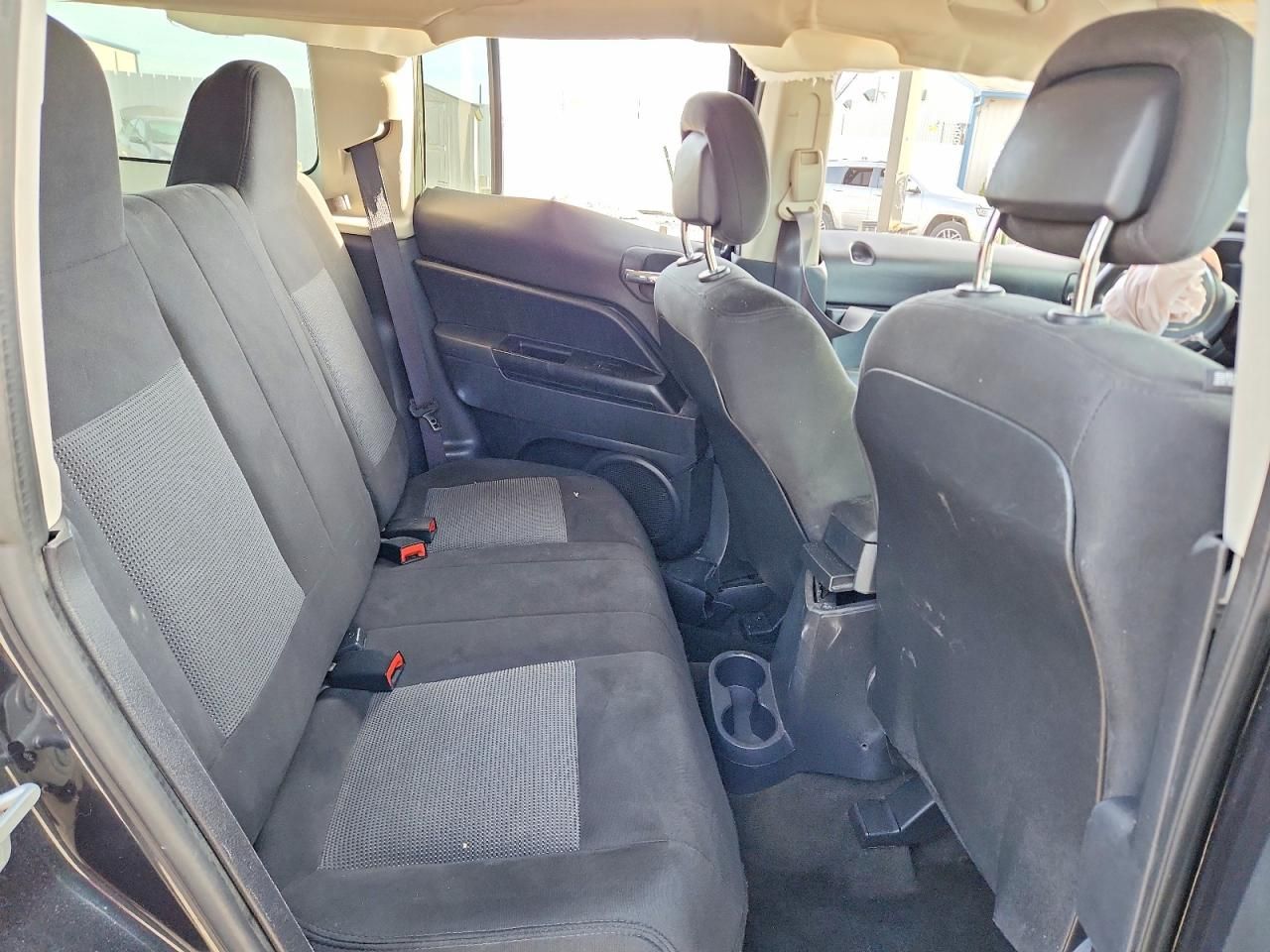 2016 Jeep Patriot Sport