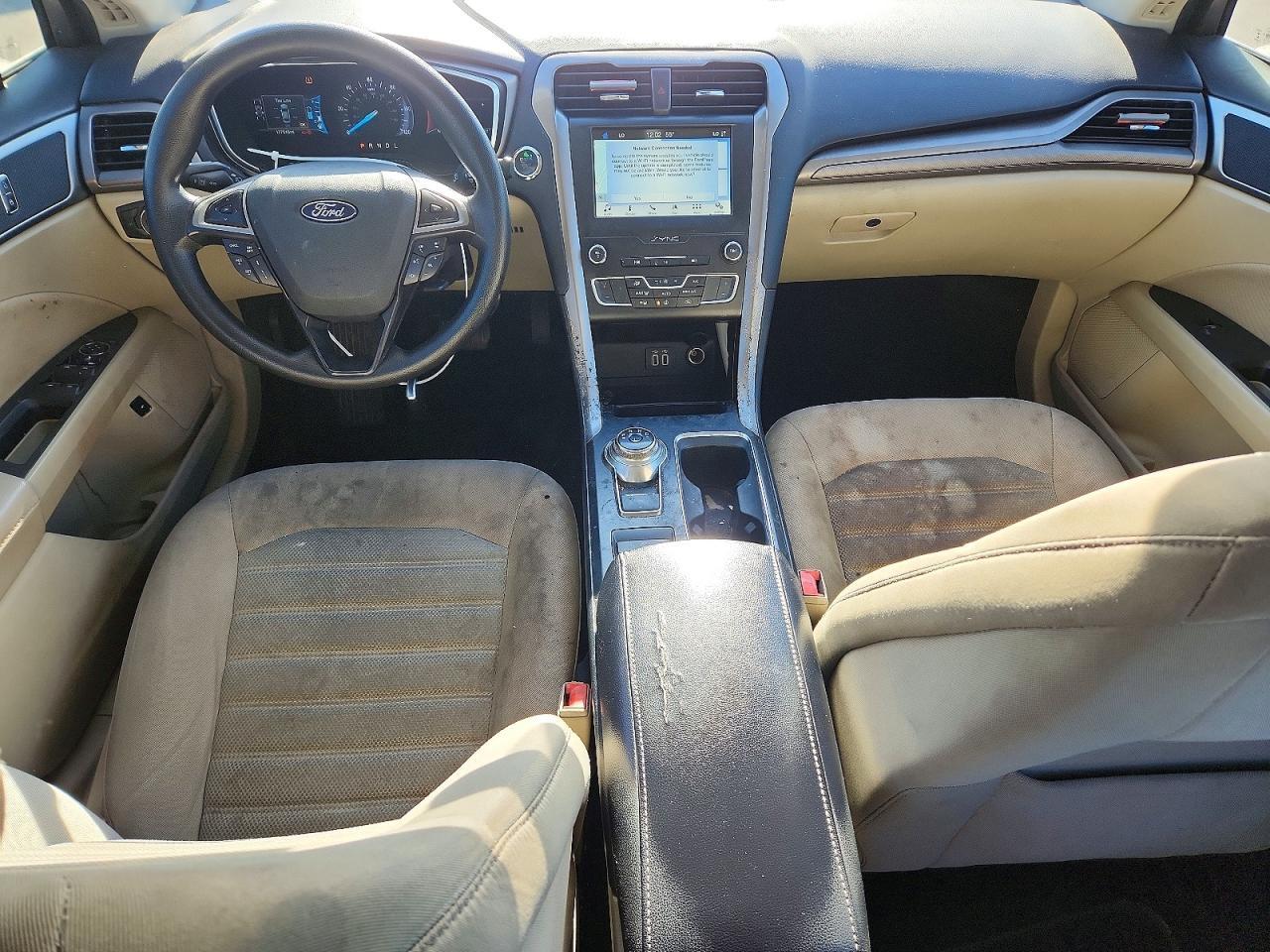 2019 Ford Fusion se