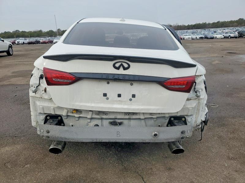 2018 Infiniti Q50 Luxe