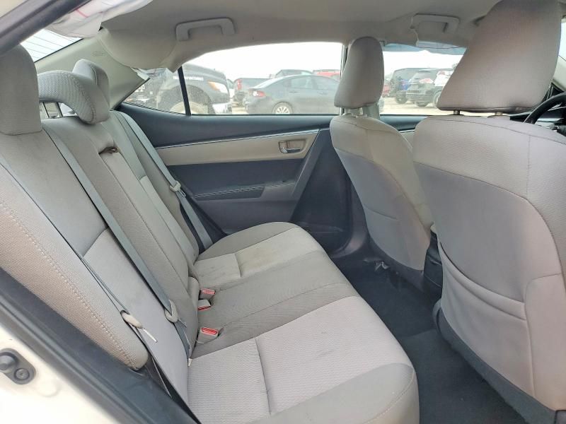 2015 Toyota Corolla l