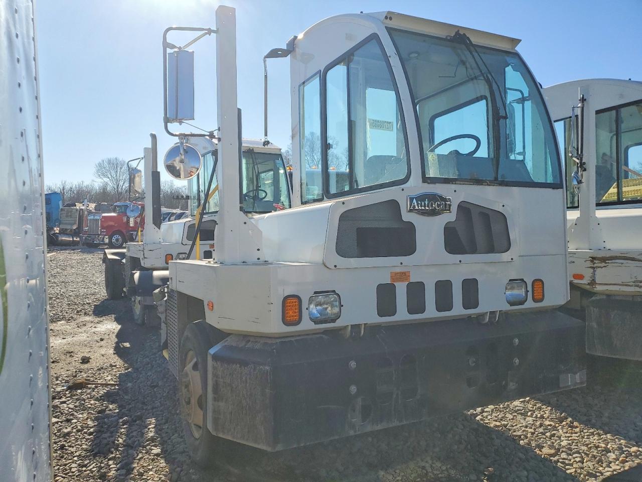 2022 Autocar Llc 2022 Autocar Xspotter OFF-HIGHWAY Yard Truck