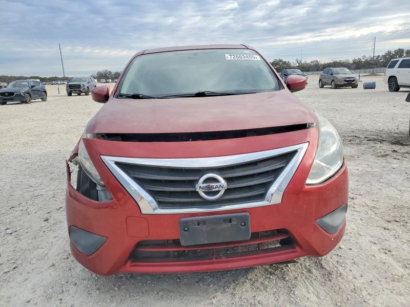 2016 Nissan Versa s