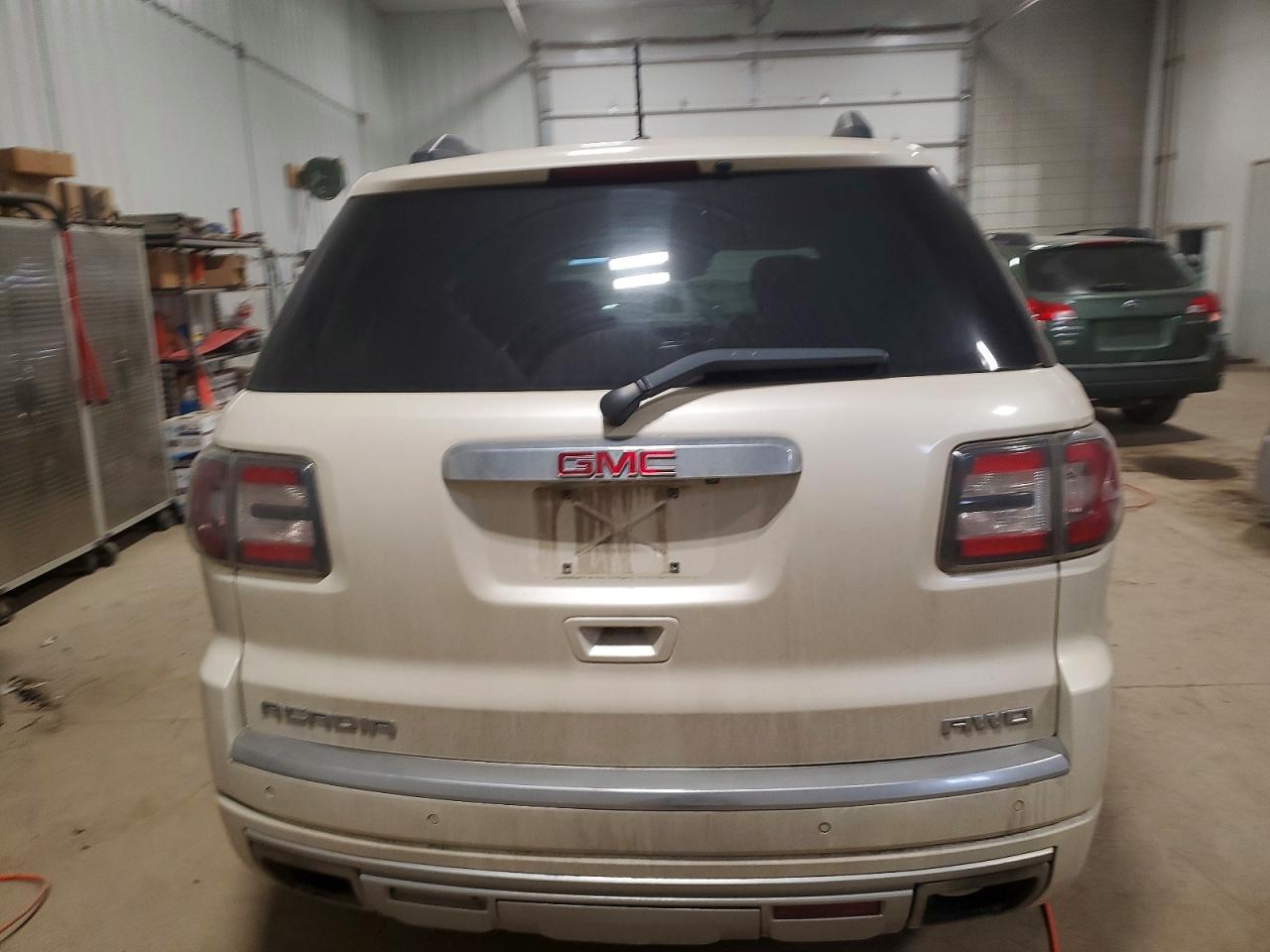 2014 GMC Acadia Denali