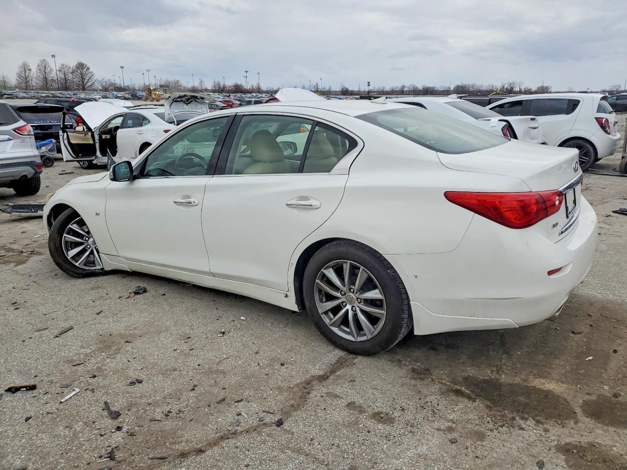 2014 Infiniti Q50 Base