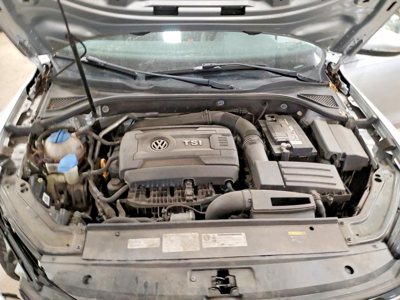 2017 Volkswagen Passat R-line