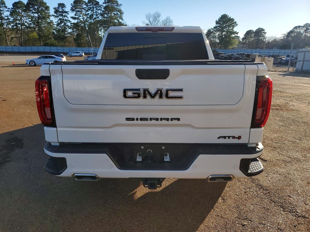 2023 GMC Sierra K1500 AT4