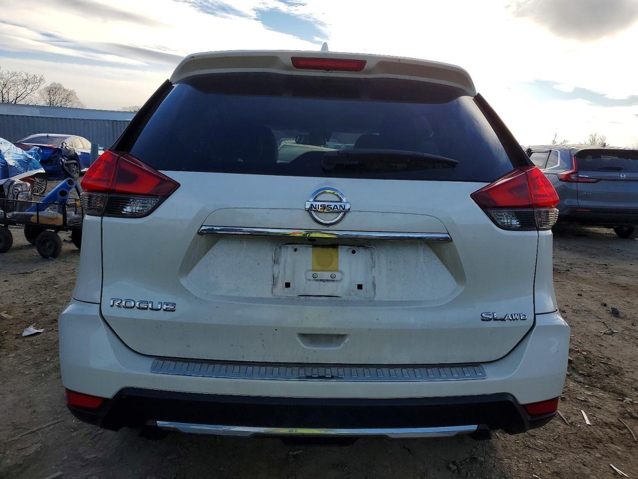 2017 Nissan Rogue s