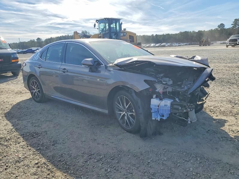 2022 Toyota Camry xle