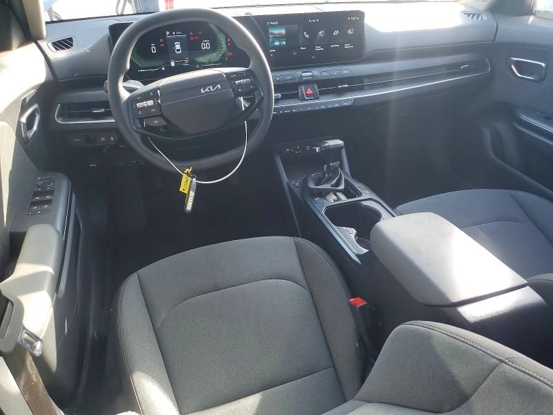 2025 KIA K4 lx