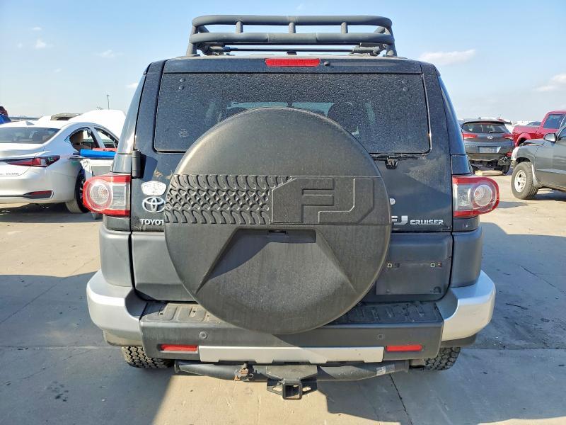 2014 Toyota Fj Cruiser Base